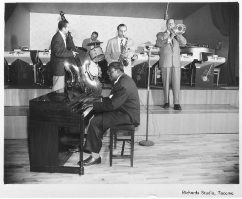 Richards_Studio_D6230421